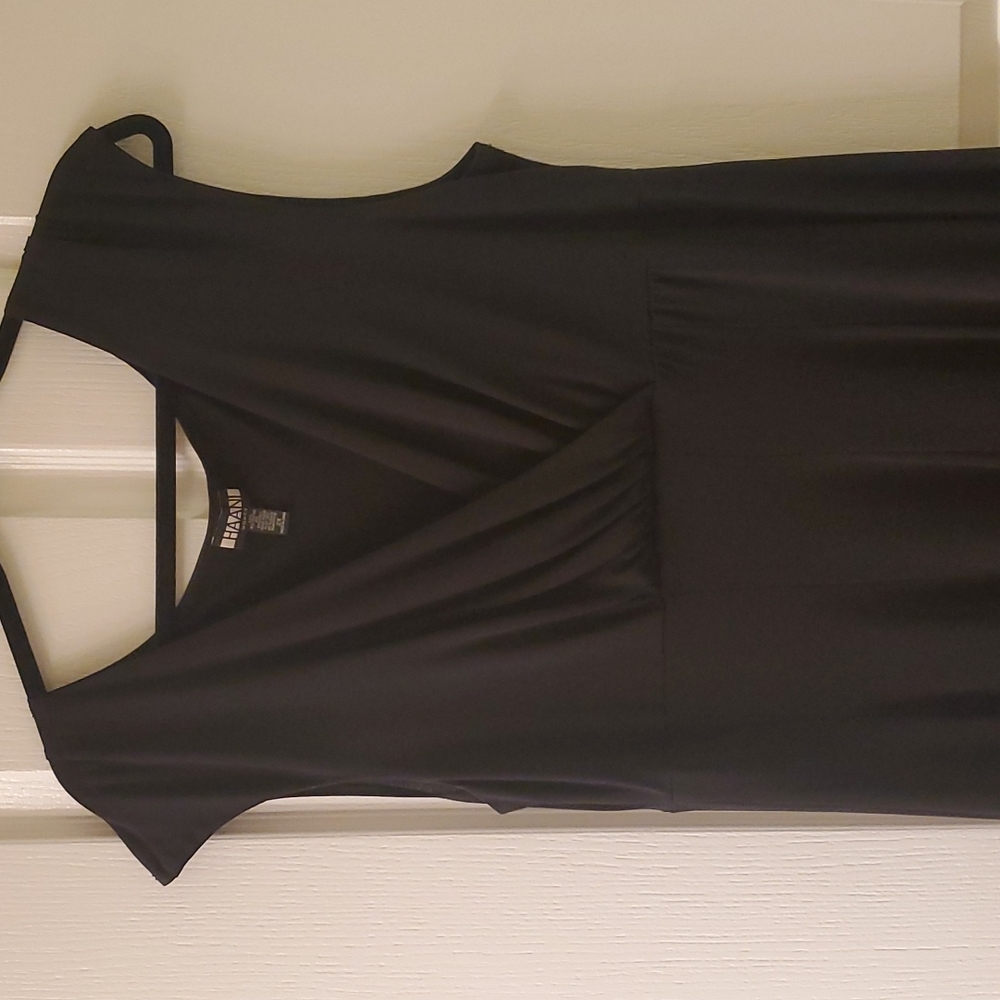 Perfect basic black dress - Picture 2 of 3